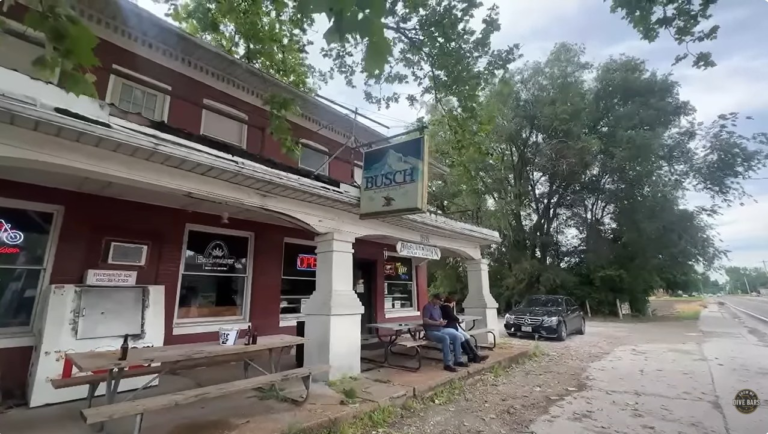 Boschertown Bar & Grill exterior along Highway 94