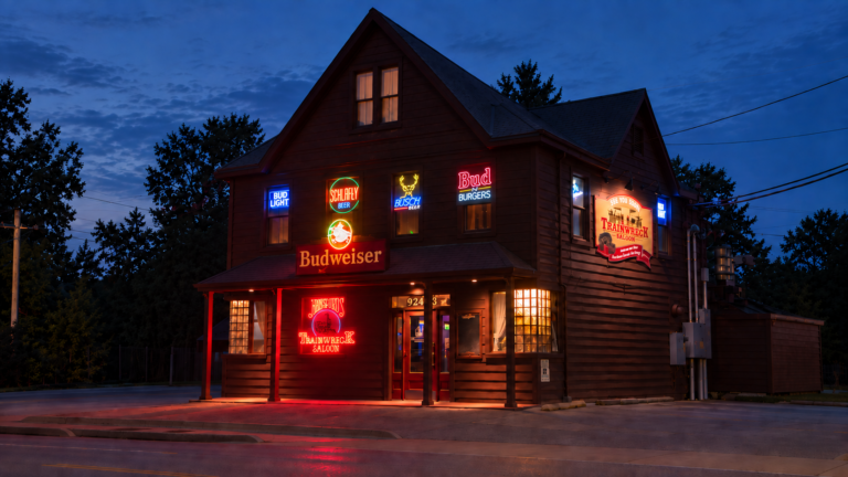 Trainwreck Saloon